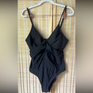 CUPSHE SIZE XL NWOT Stylish Black One Piece SWIMSUIT With Mesh detail Swimwear